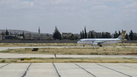 Israel bombardeou ambos os aeroportos sírios – Rússia