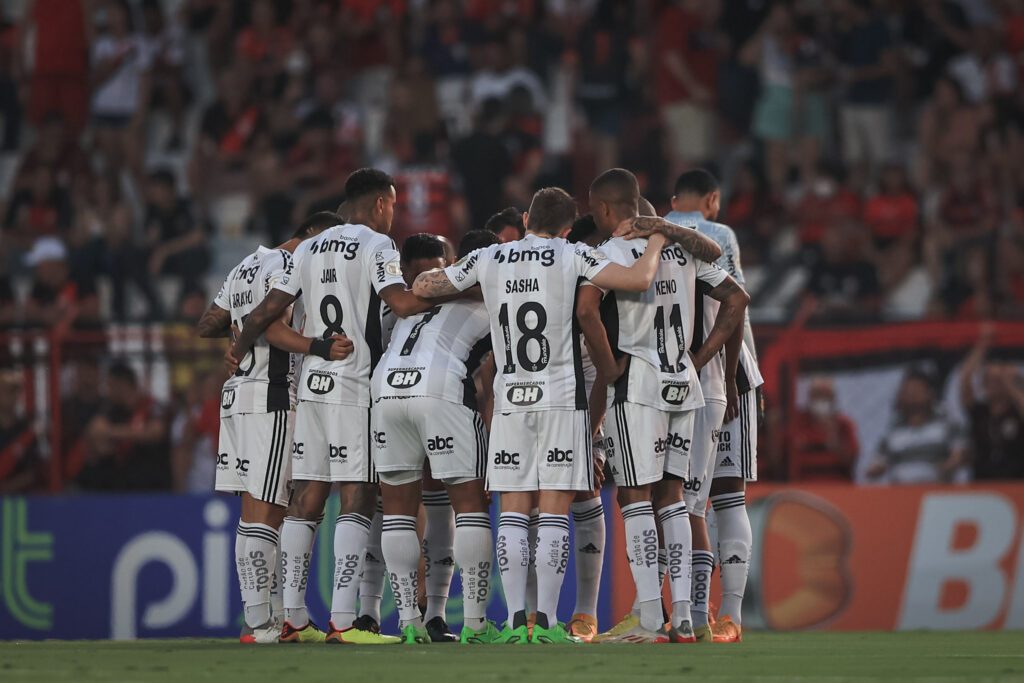 Jornalista não quer nem saber e detona Galo na temporada