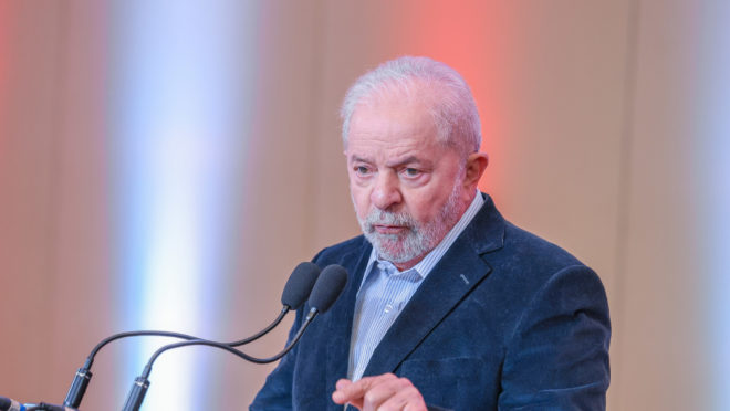Lula critica operação da PF contra Dantas e mantém ato em Alagoas