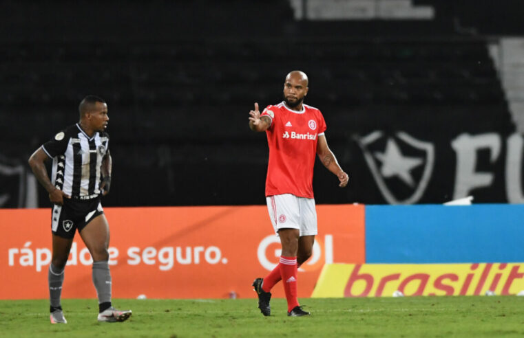 Qual é a chance de Rodrigo Moledo ficar no Inter em 2023?