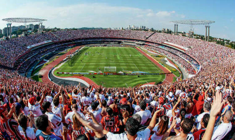 São Paulo coloca o Santos no bolso e fatura o dobro num jogo só