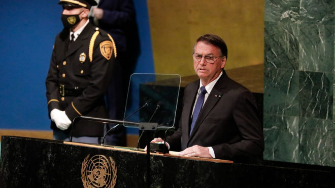 TSE proíbe campanha de Bolsonaro de usar imagens de discurso na ONU