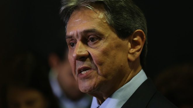 TSE suspende candidatura de Roberto Jefferson à Presidência