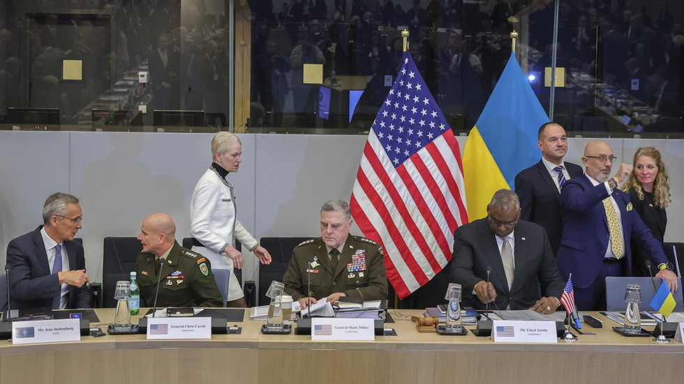OTAN mira plano de 10 anos para a Ucrânia – Politico – RT World News