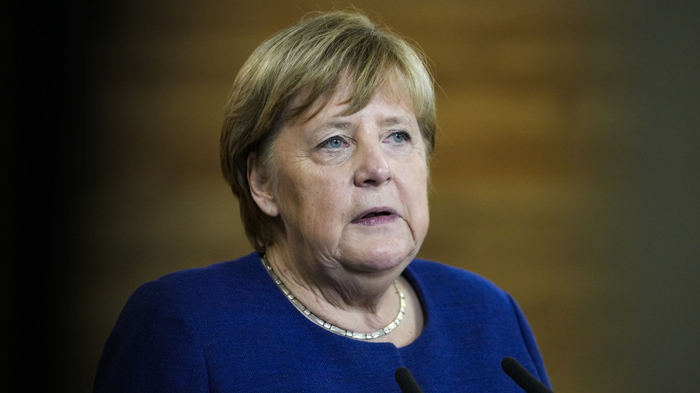 Merkel defende acordos ‘muito racionais’ de gás russo – RT World News