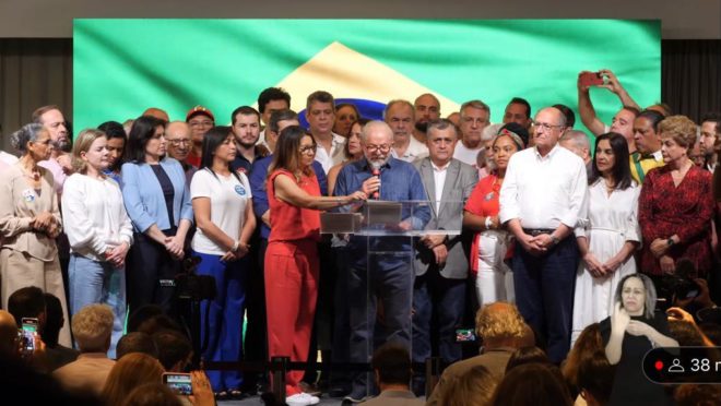 Aliados de Lula repercutem a vitória do petista no 2.º turno