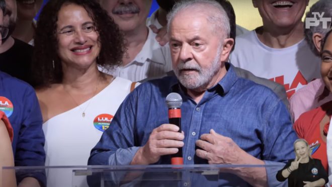 Lula diz que promete governar para todos os brasileiros
