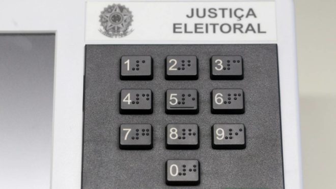 4 governadores eleitos conseguiram superar a desvantagem do 1.º turno