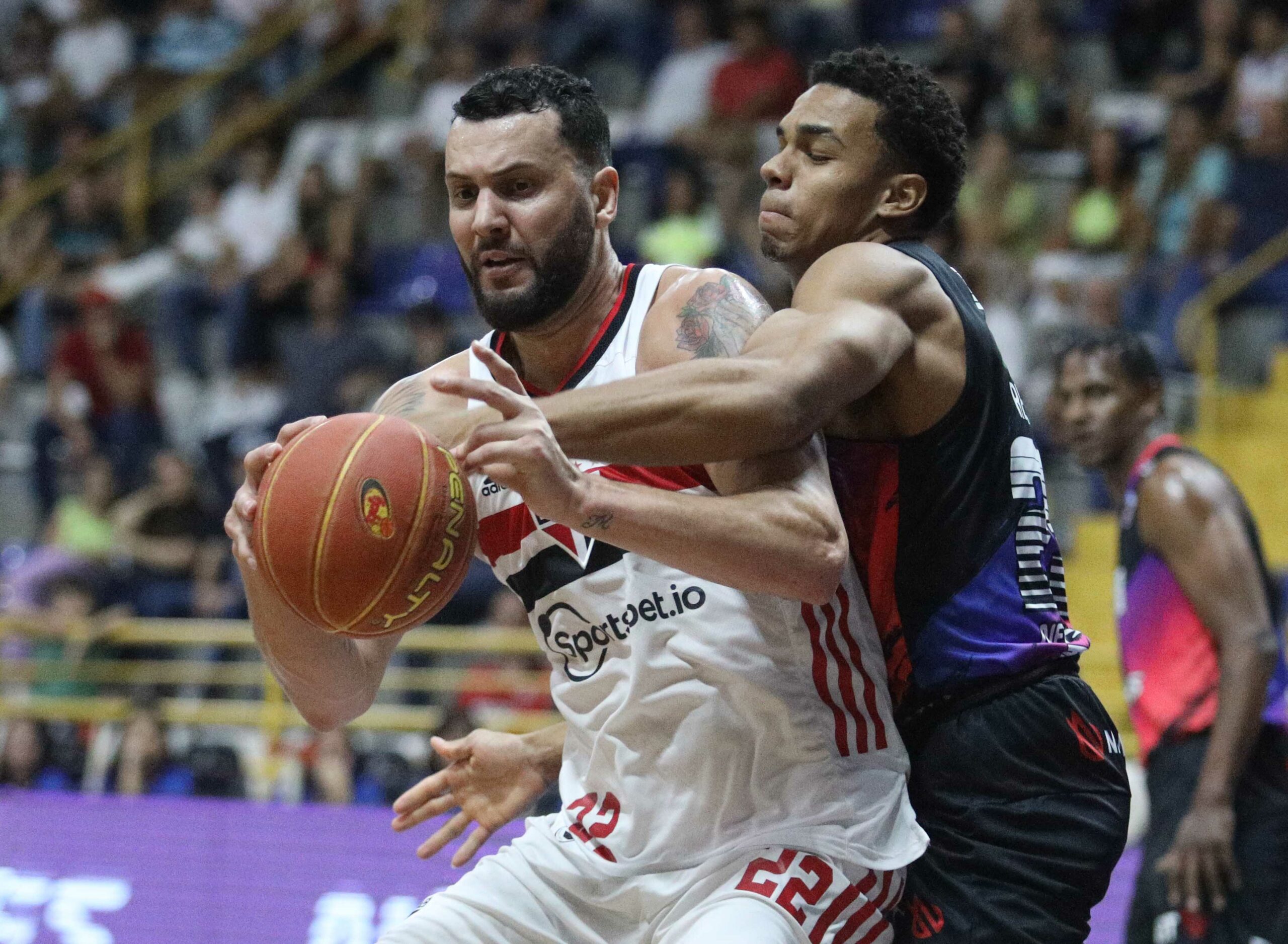 Após vice do Paulista, Basquete Tricolor estreia no NBB com novo uniforme