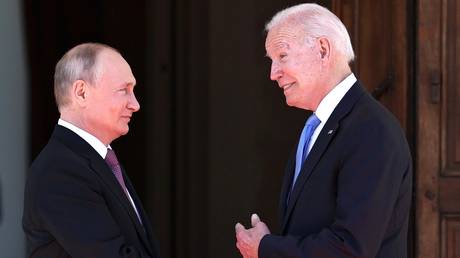 Biden estabelece condição para reunião com Putin na cúpula do G20