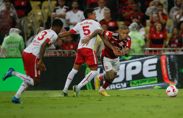 Esta é a provável escalação do Flamengo para o próximo jogo