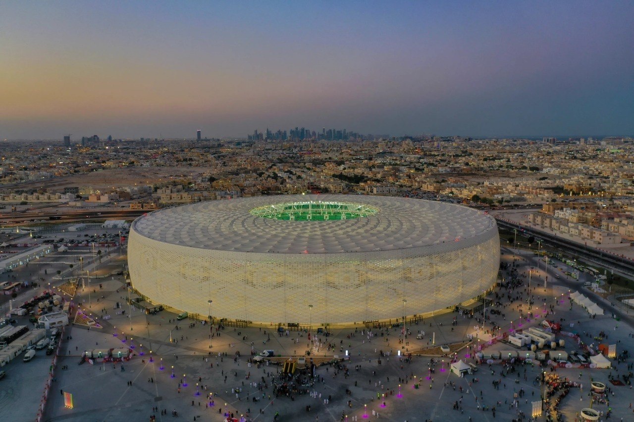 Estádios da Copa do Mundo recebem últimas reformas em preparação para estreia – Fotos