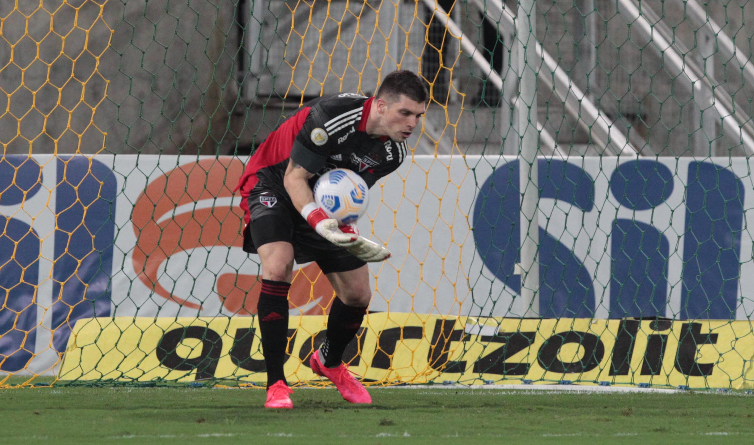 Ex-goleiro do São Paulo sofre cinco gols em primeira final da Liga do México – Arquibancada Tricolor