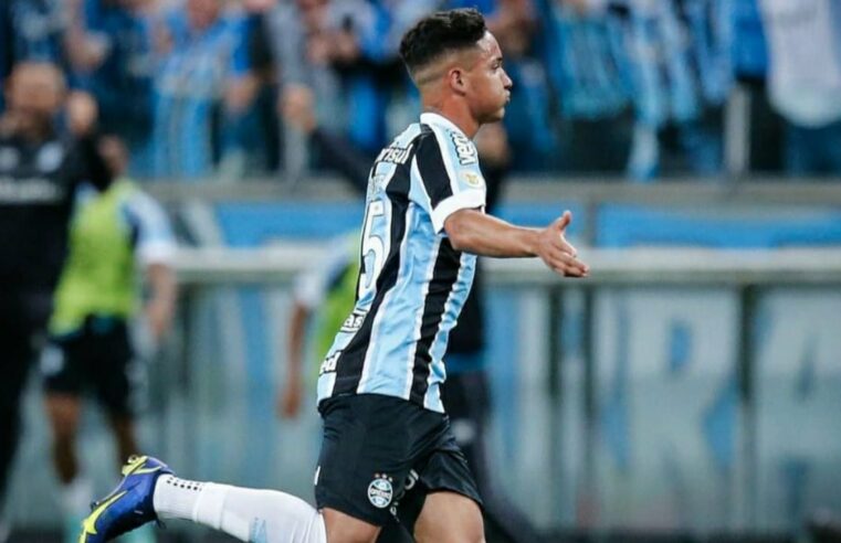 Romildo Bolzan dá detalhes da lesão de Jhonata Robert no Grêmio