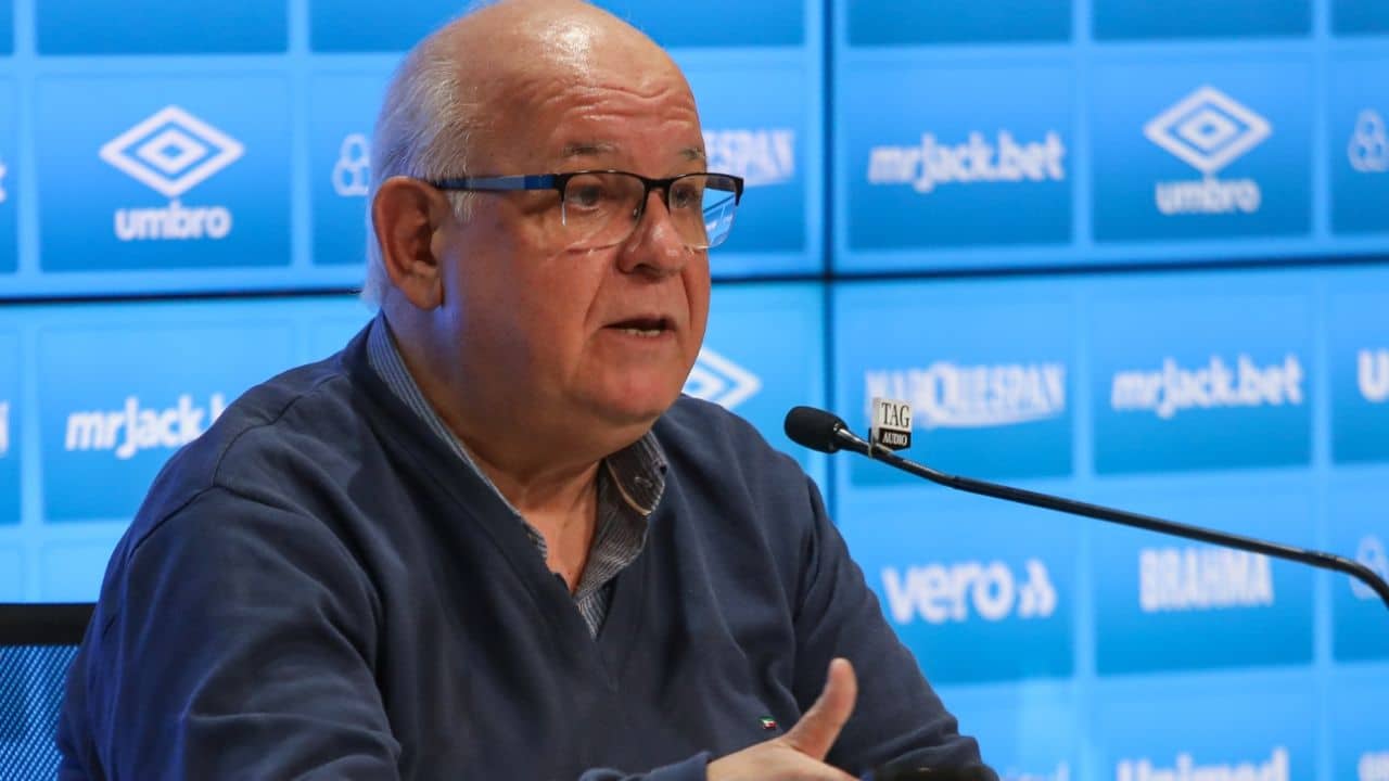 Romildo explana discussão sobre SAF no Grêmio