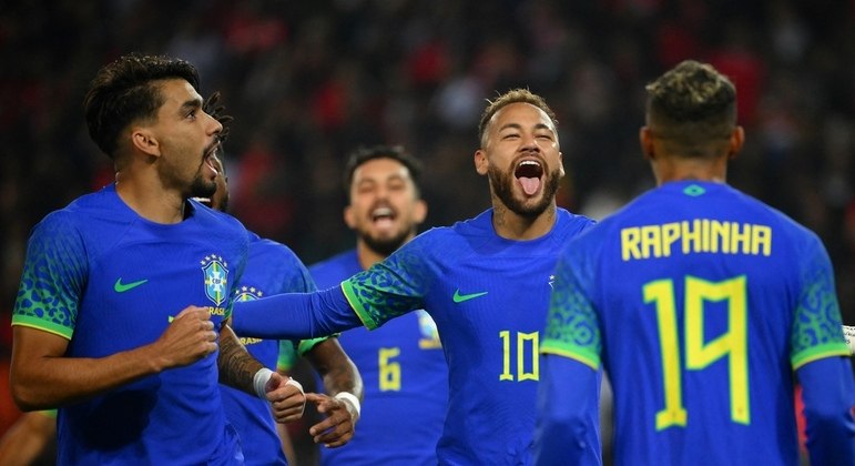 Seleção brasileira mantém liderança no ranking da Fifa – Esportes