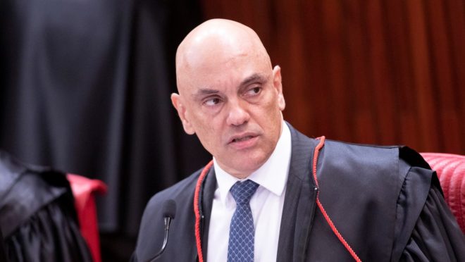 Moraes estende para todo Brasil a multa por bloqueio de vias públicas