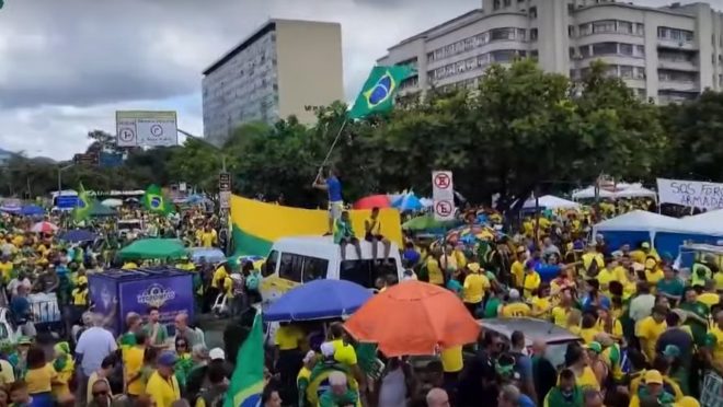 Protestos contra eleição de Lula ocorrem em ao menos 10 capitais