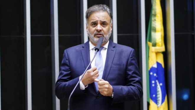 STF rejeita denúncia contra Aécio Neves em investigação da Lava Jato
