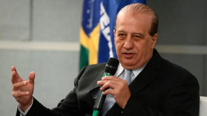 Após vazamento de áudio, ministro Augusto Nardes pede licença do TCU