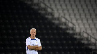 Benzema não será substituído na França, anuncia técnico Deschamps – Futebol