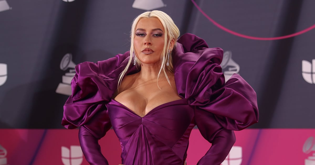 Christina Aguilera arrasa de roxo no Grammy Latino