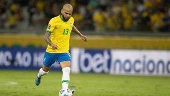 ‘Daniel Alves premia qualidade individual, aspecto físico e mental’, diz Tite – Futebol