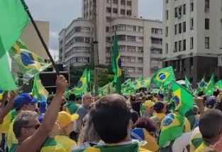 Domingo tem manifestações em frente a quartéis em vários estados