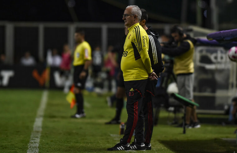 Dorival Jr revela principal motivo da derrota do Flamengo para o Corinthians