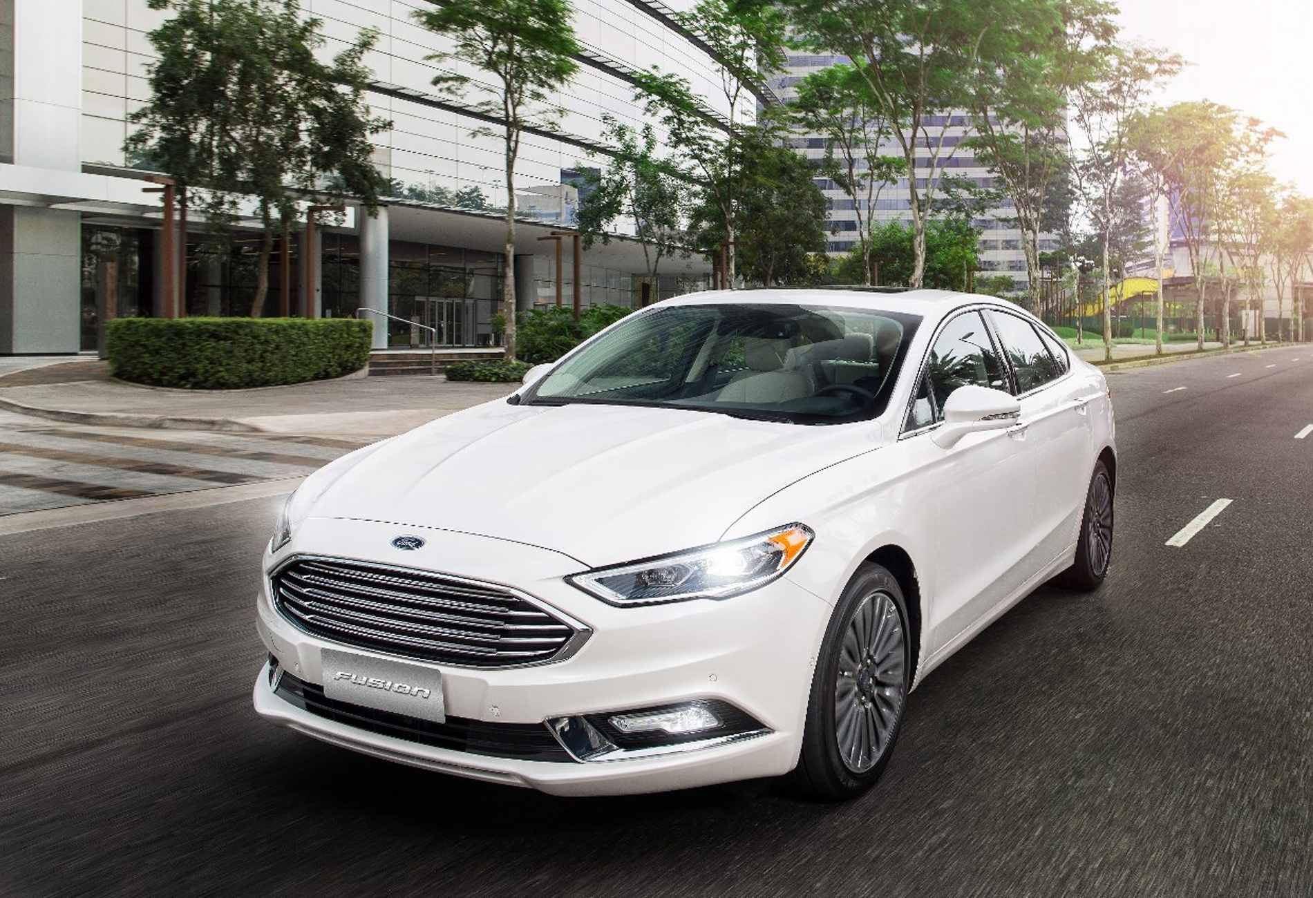 Ford Fusion é o seminovo híbrido que mais valorizou em 2022;  veja classificação