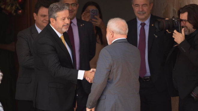 Lula se encontra com Arthur Lira pela primeira vez após eleição