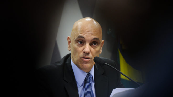 Moraes minimiza relatório da Defesa e diz que dúvida sobre as urnas “acabou faz tempo”