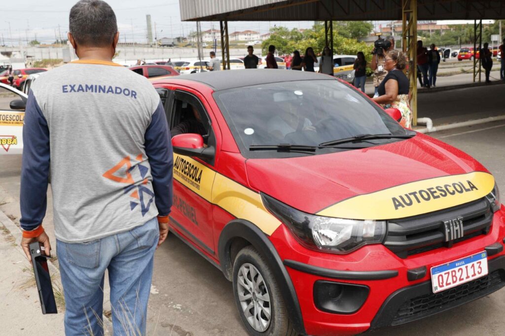 Mutirão do Detran vai reduzir o tempo de emissão da CHN no Amazonas