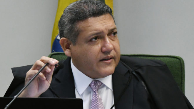 Nunes Marques vai relatar ação de Bolsonaro contra Lula e Gleisi