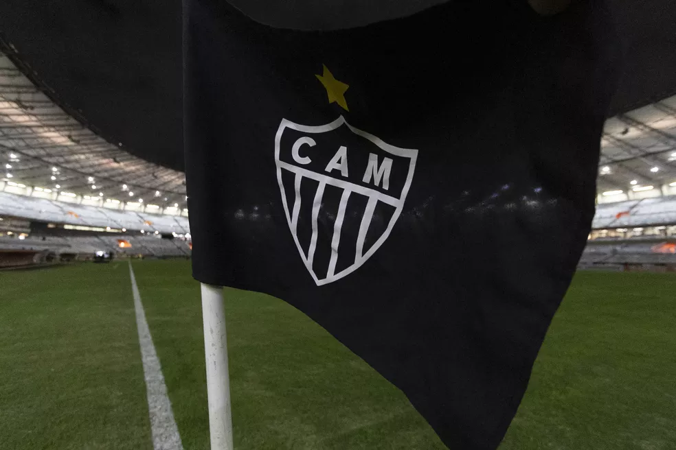 Presidente de rival se manifesta e revela proposta do Galo por treinador