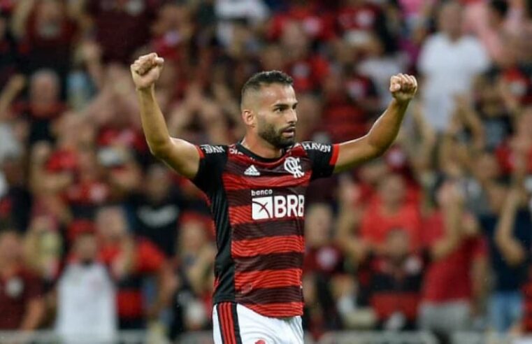 Thiago Maia fala sobre conquista da Libertadores: “Estou muito feliz”