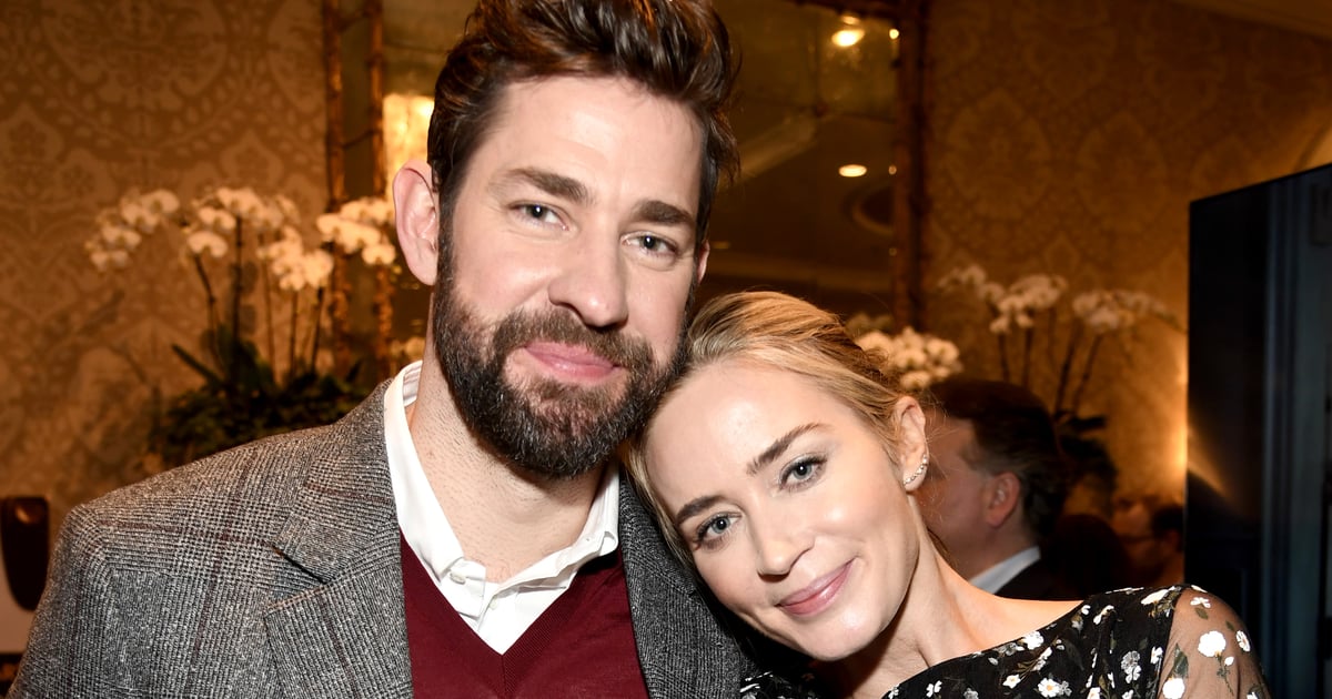 Emily Blunt fala sobre a roupa do primeiro encontro com John Krasinski