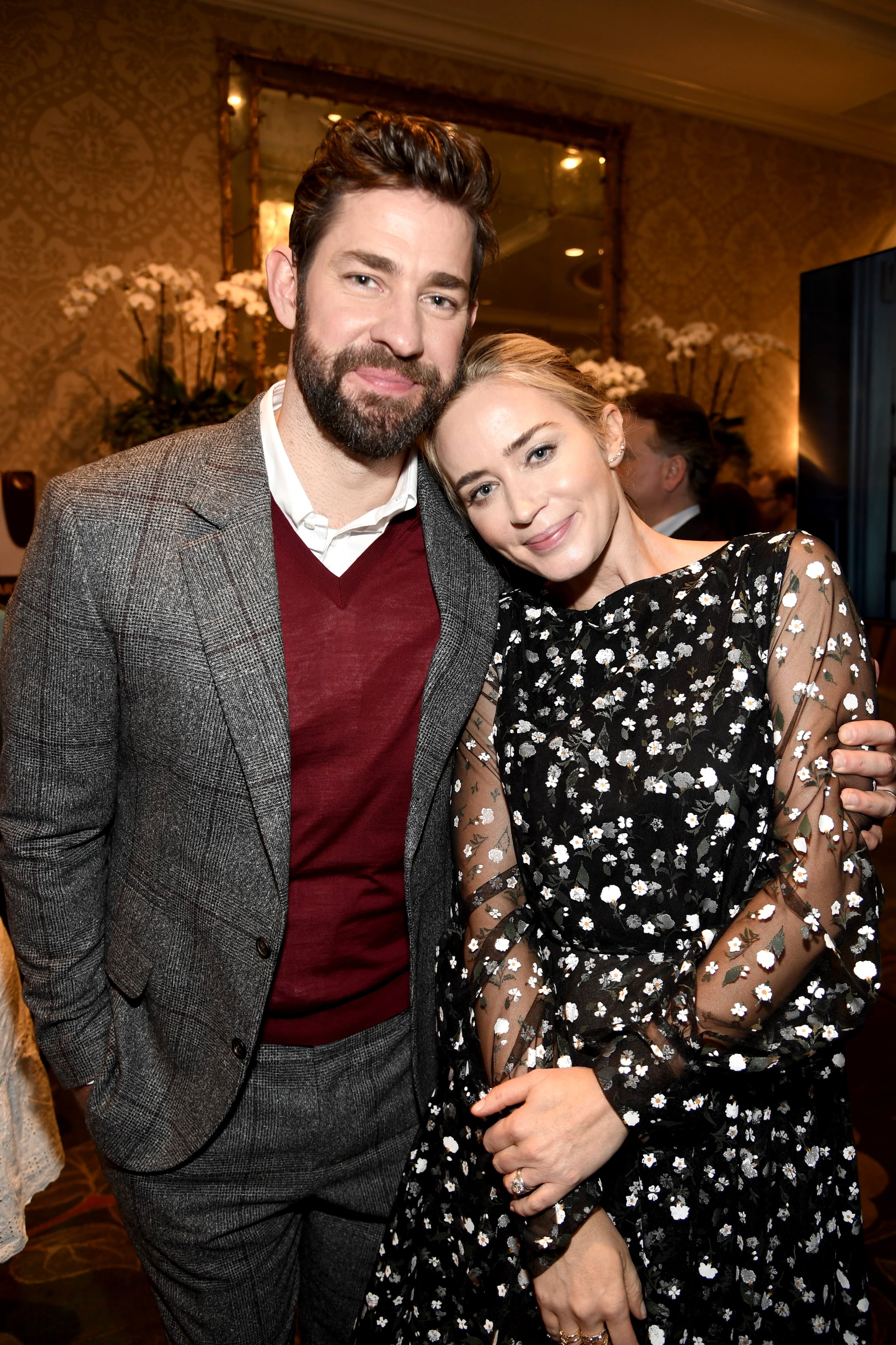 LOS ANGELES, CA - 05 DE JANEIRO: John Krasinski (L) e Emily Blunt participam do The BAFTA Los Angeles Tea Party no Four Seasons Hotel Los Angeles em Beverly Hills em 5 de janeiro de 2019 em Los Angeles, Califórnia.  (Foto de Frazer Harrison/BAFTA LA/Getty Images para BAFTA LA)