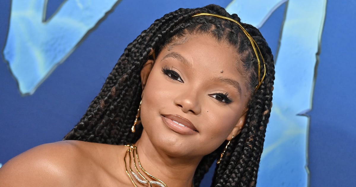 Halle Bailey usa bustier Balmain na estreia de Avatar 2