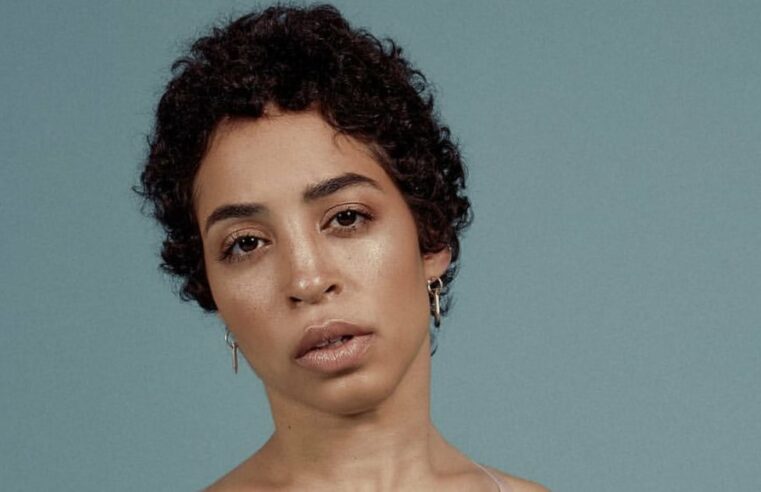 Jillian Mercado fala sobre cultura latina e moda metaversa