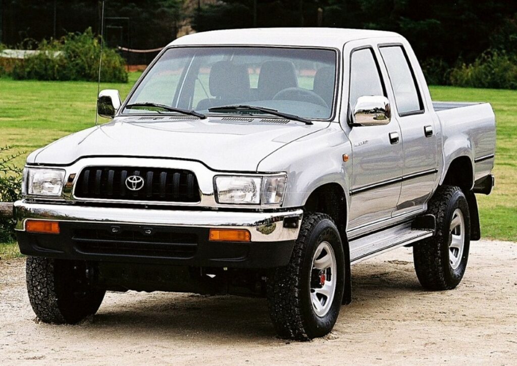 Relembre a história da Toyota Hilux, que completa 30 anos no Brasil ...