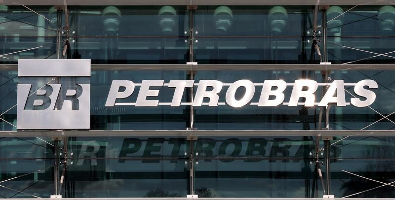CEO da Petrobras renuncia, dizem fontes; governo informa indicação de Prates Por Reuters