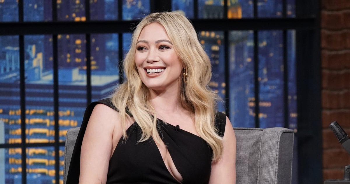 Hilary Duff’s The Attico Cutout Dress em Seth Meyers