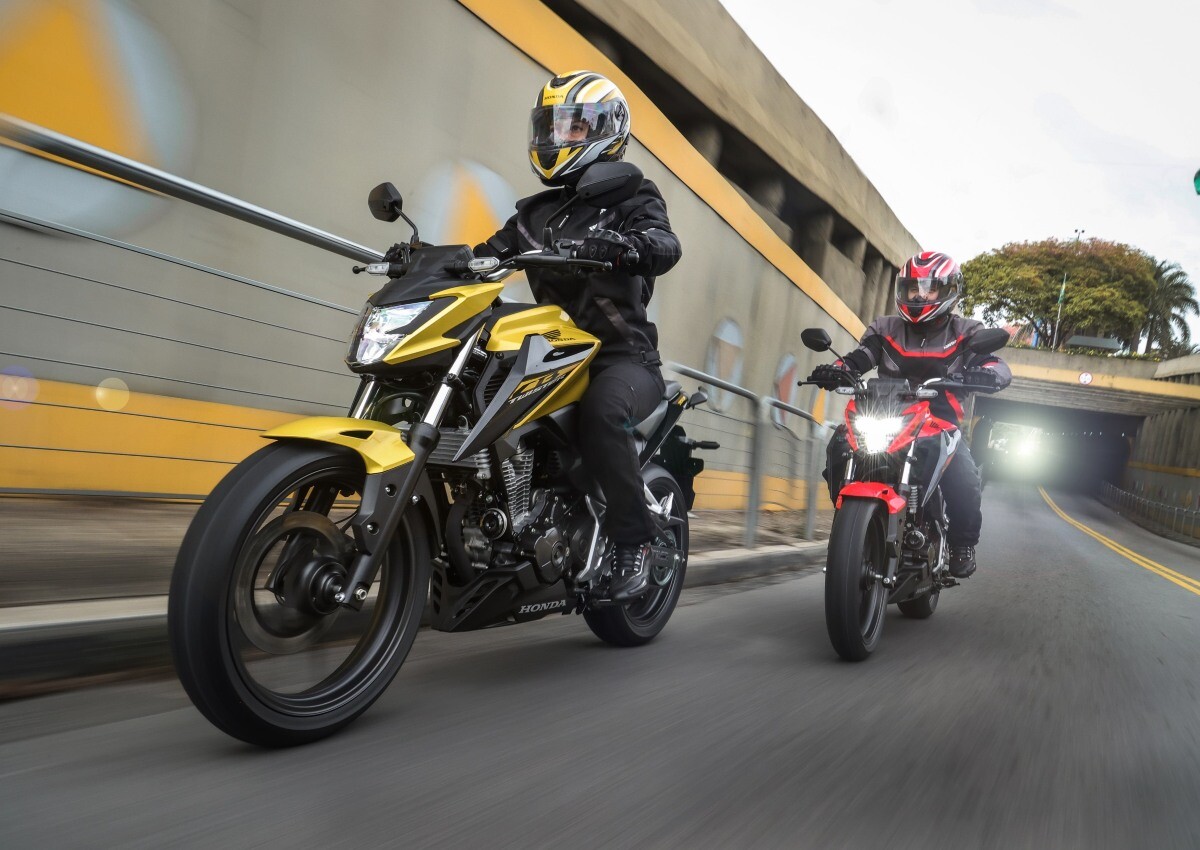 Honda CB 300F Twister 2023 estreia no Brasil;  veja preços e equipamentos