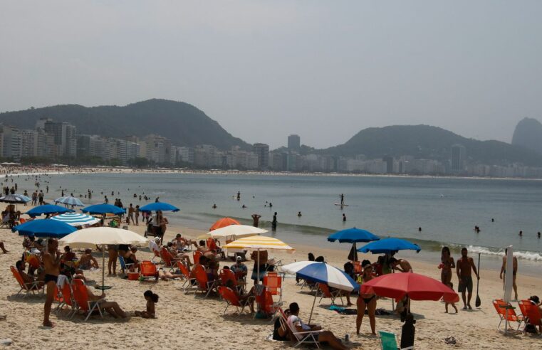 Lojistas do Rio de Janeiro projetam alta de 2,5% nas vendas de verão