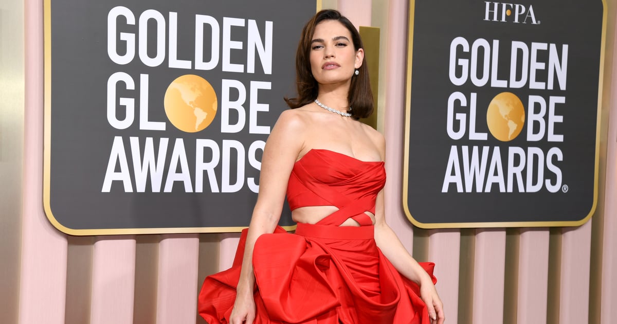 O vestido vermelho Versace de Lily James no Globo de Ouro 2023