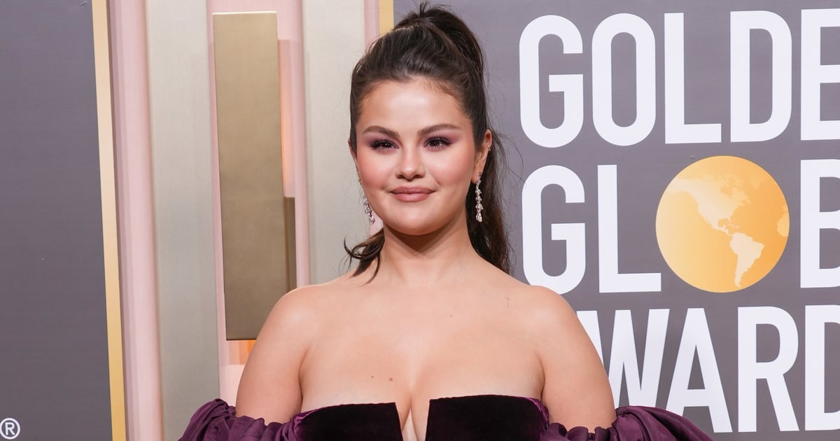 Vestido Valentino de Selena Gomez no Globo de Ouro 2023