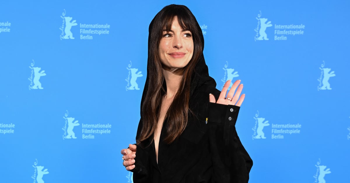 Bodysuit Alaïa de Anne Hathaway, saia no Festival Berlinale