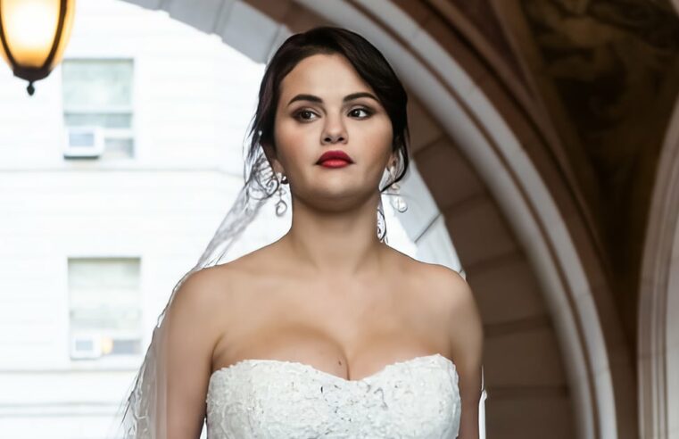 O vestido de noiva de Selena Gomez em Only Murders in the Building