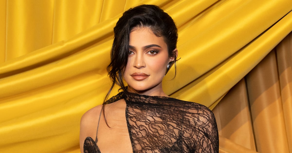 O vestido nu de Kylie Jenner no Instagram